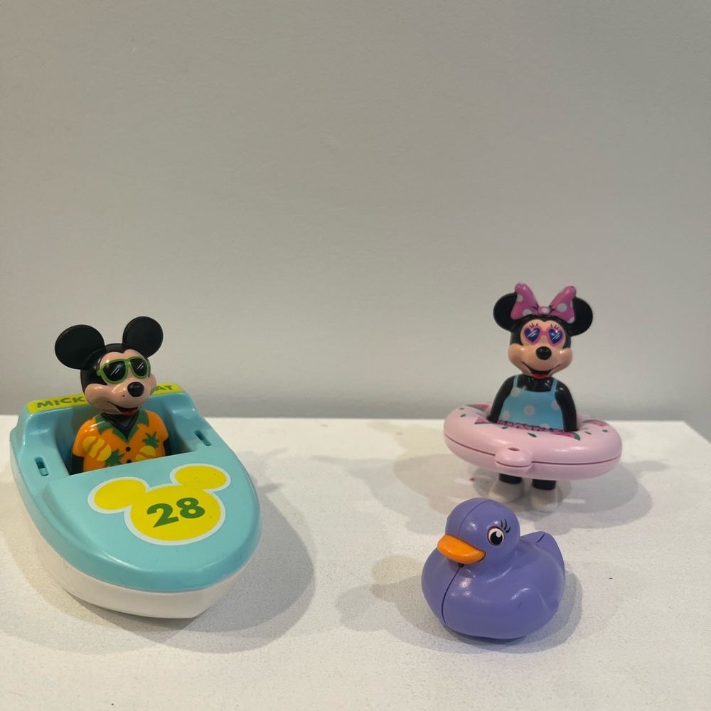 Playmobil 123 Disney Mickey and Minnie Toy Set - Blue and Purple